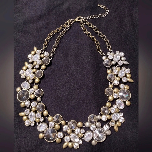 Jewelry - Chunky Rhinestone Statement necklace